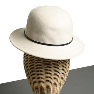 Chokore Chokore Trendy Cloche Hat (Beige) Chokore Trendy Cloche Hat (Beige) 
