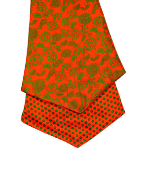 Chokore Chokor Red & Green Bird print Silk Cravat Chokor Red & Green Bird print Silk Cravat 