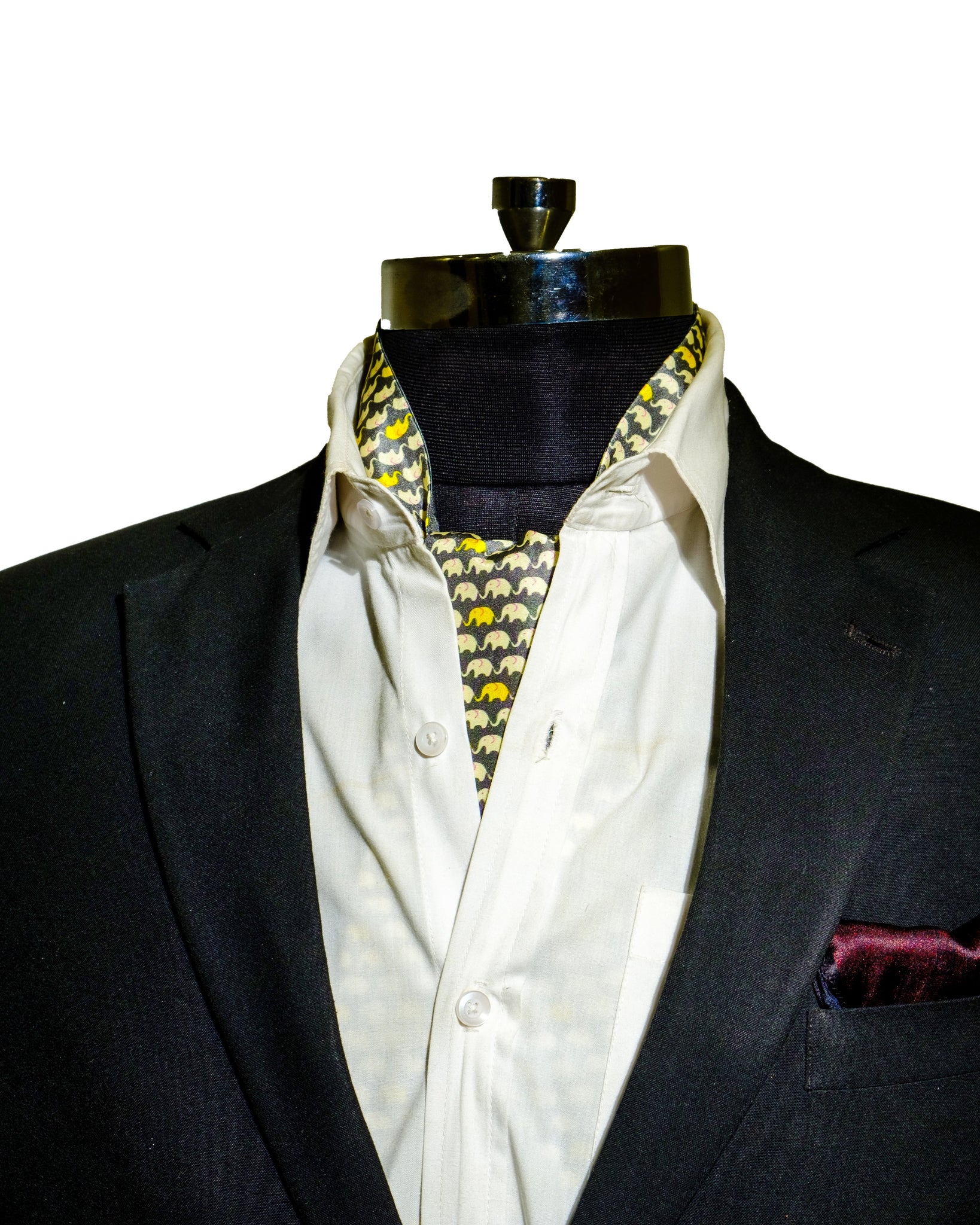 Chokore Gray & White Elephant Silk Cravat