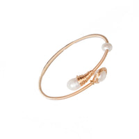 Chokore Chokore Freshwater Pearl Bangle Bracelet with Wire detailing